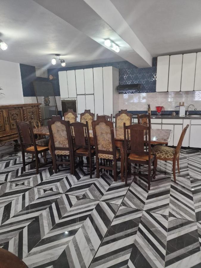 Casa Iuliana Hotel Horezu Bagian luar foto